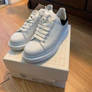 Alexander McQueen Sneakers